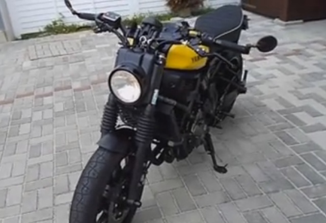 xsr700