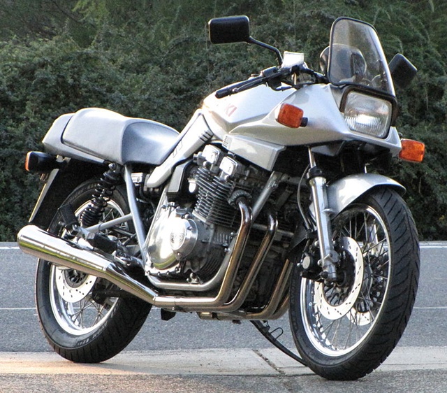 gsx1100sカタナ